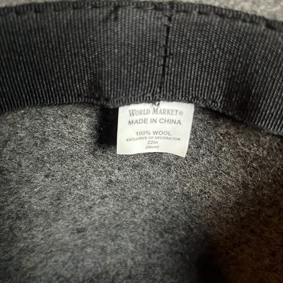 Felt Gray Hat with Rose Gold Accent - Picture 4 of 5